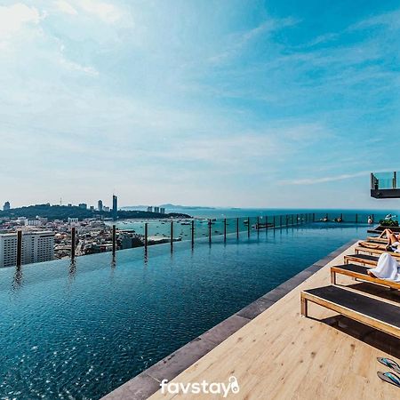 Favstay - The Base Central Pattaya Exteriör bild