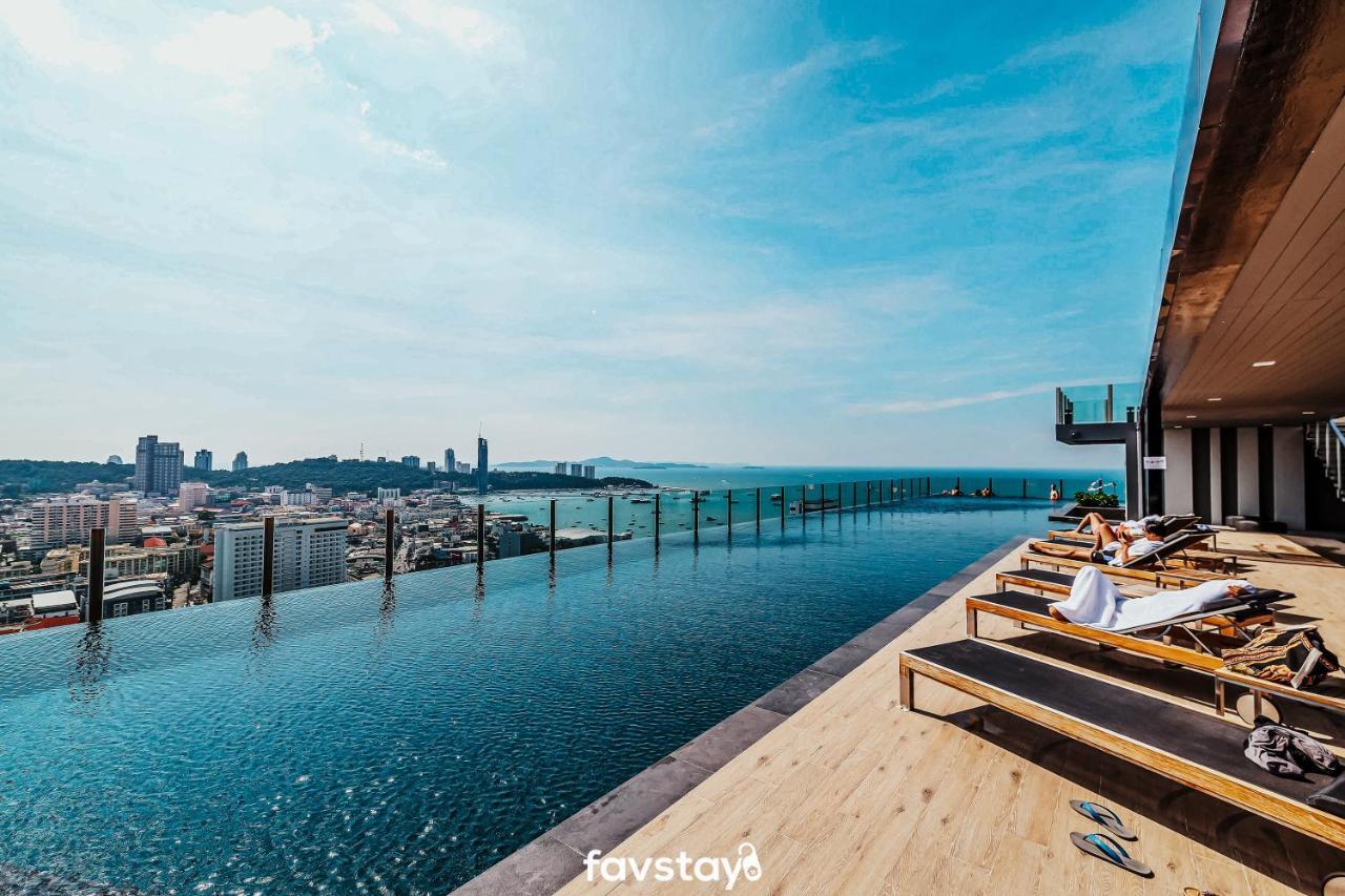 Favstay - The Base Central Pattaya Exteriör bild