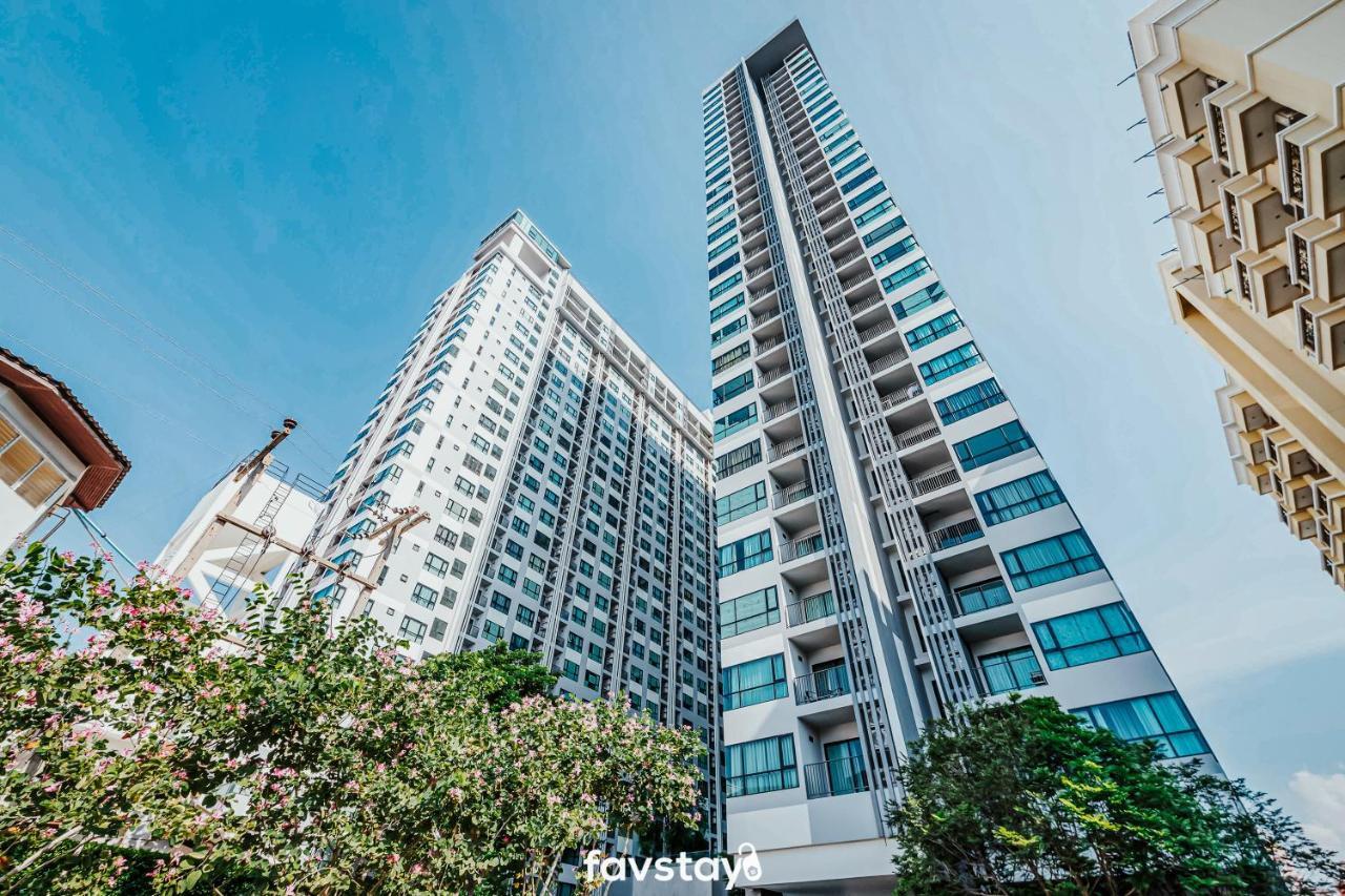 Favstay - The Base Central Pattaya Exteriör bild