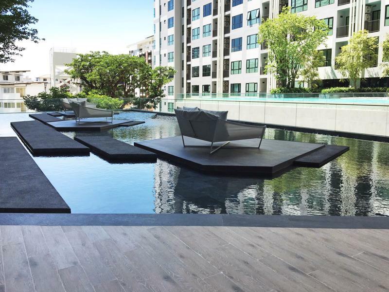 Favstay - The Base Central Pattaya Exteriör bild