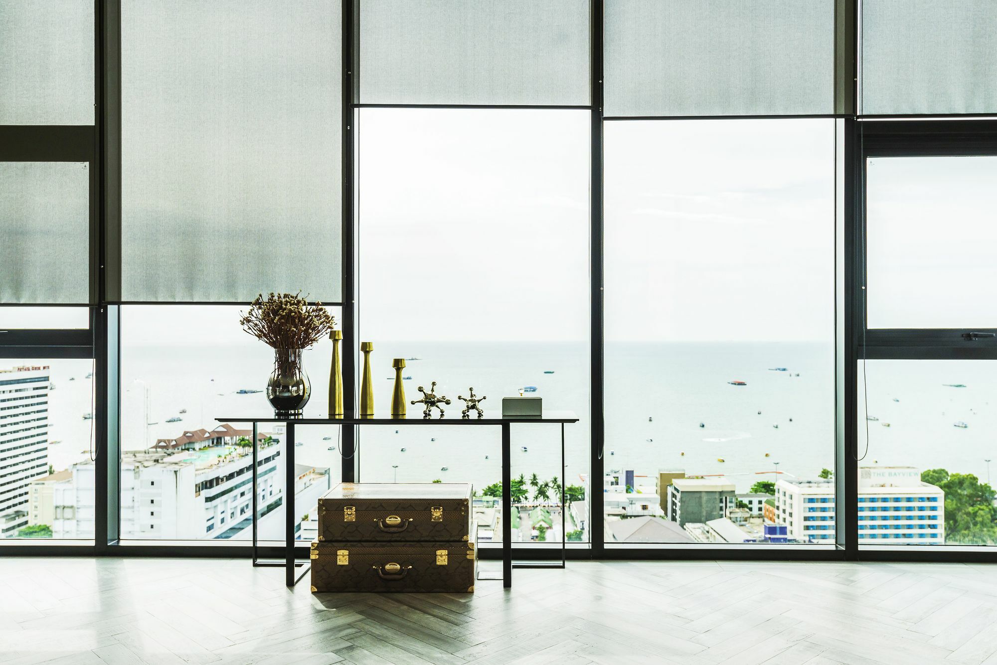 Favstay - The Base Central Pattaya Exteriör bild